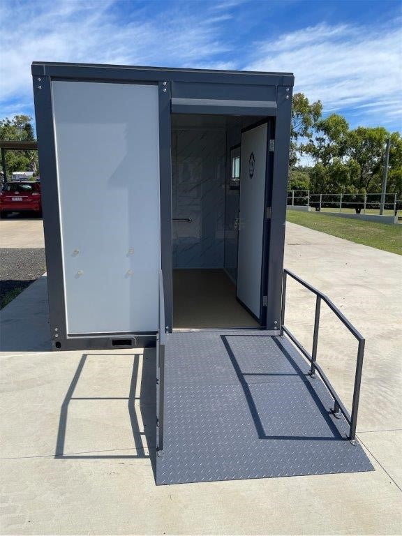 Sanitário Portátil | Para Pessoas com Mobilidade Reduzida