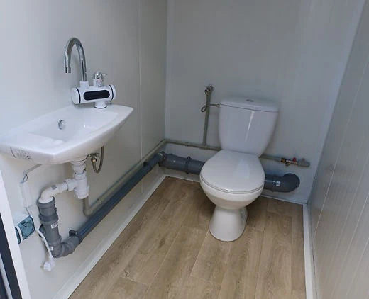 Contentor Sanitário Duplo com 2 Cabinas