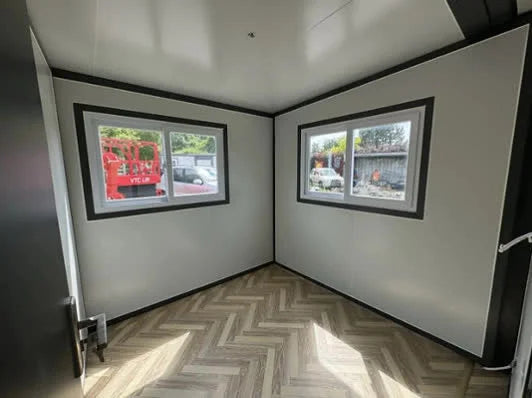 Contentor Móvel Tiny House com Dois Quartos e Cozinha – 2024